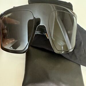 Christian Dior
So Light 1 Shield Sunglasses Acetate